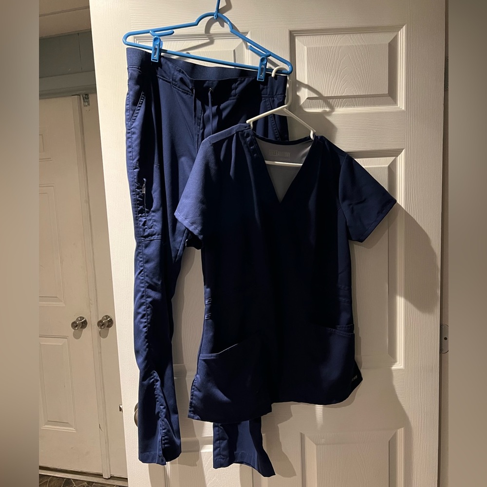 Womens Greys Anatomy Scrub Set, Size M